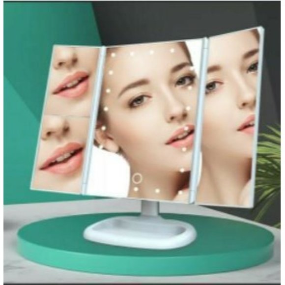 Professional LED Makeup Mirror Vanity Mirror with 22 LED Lights, 1x 2X 3X 10X - Picture 3 of 3